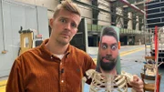 Wie immer hat Christian tatkräftige Unterstützung beim Aufbau der "KettenreAh!ktion".