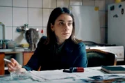 Danica (Milica Gojković) tritt als Journalistin in die Fußstapfen ihrer Mutter.
