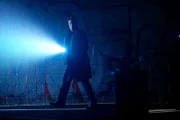 Muss feststellen, dass es im A cappella-Business alles andere als gediegen zugeht: Castle (Nathan Fillion) ...