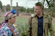 Auf seiner Weltreise spricht der Notfallmediziner Bernard Fontanille mit Rosa über die spirituelle Heilkunde der indigenen Mapuche.