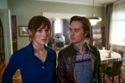 Friederike Becht (Sabine Cutter), Tom Schilling (Lars Weber).