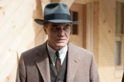 Agent Nelson Van Alden ( Michael Shannon )