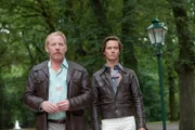 Ralf Müller (Ben Becker, l.) und Lars Weber (Tom Schilling, r.).