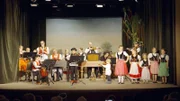 Das 150-Jahr-Jubiläum der Komenský-Schule wird 2022 in Wien ausgiebig gefeiert. Einer der Höhepunkte: eine gemeinsame Aufführung des Tanz-, Musik- & Sprachverein Marjánka.