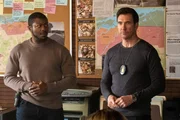 Ray Cannon (Edwin Hodge, l.); Remy Scott (Dylan McDermott, r.)