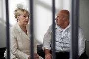 Johanna Bittenbinder (Lieselotte Sulzer), Wolfgang Müller (Hermann Huber).