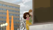 Die Stasimitarbeiter scheinen überall zu sein. Millie und Paul spähen vorsichtig um die Ecke des Hotel Metropol. Sie wollen endlich das geheimnisvolle Päckchen an den Professor übergeben.