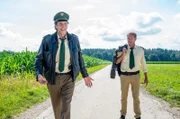 L-R: Johannes Staller (Helmfried von Lüttichau) und Franz Hubert (Christian Tramitz)