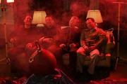 In Atlantic City erwartet die Freunde eine heiße Überraschung: Ted (Josh Radnor, l.), Marshall (Jason Segel, 2.v.l.), Barney (Neil Patrick Harris, 2.v.r.) und Stuart (Matt Boren, r.) ...