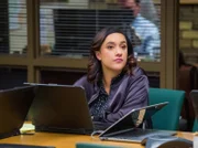 Hana Gibson (Keisha Castle-Hughes)