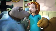 Leopold, der Moffelchef, ist mit seiner Frisur unzufrieden. Deshalb wünscht Luzi den Besuch in einem Friseursalon.