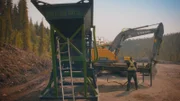 Wenn die Männer am Indian River den Zeitplan einhalten, könnte der Minenboss in seiner Goldgräber-Karriere bald die 50 000-Unzen-Marke knacken.