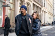 LAW & ORDER: SPECIAL VICTIMS UNIT -- "Diss" Episode 2022 -- Pictured: (l-r) Snoop Dogg as P.T. Banks, Mariska Hargitay as Lieutenant Olivia Benson.