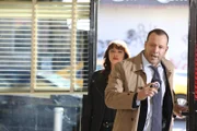 Maria Baez (Marisa Ramirez, l.); Danny Reagan (Donnie Wahlberg, r.)