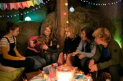 v.l.: Leo (Phillis Lara Lau), Lucy (Paulina Schnurrer), Paulina (Tabea Hug), Nelly (Jule-Marlen Schuck), Tim (Noah Boehm) Jund an (Giuliano Marieni)