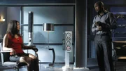 Verfügt die entführte Camille (Lesley-Ann Brandt) möglicherweise über Informationen, die für den Schützen (Ne-Yo) oder dessen Auftraggeber noch wichtig sind?