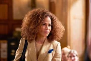 Cressida Gordon (Sherri Saum)