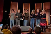 Von links: Marco Tschirpke, Ahne, Nora Boeckler und Sebastian Fritz.; Ein wahres Verwandlungstalent ist Nora Boeckler. In ihren Parodien schafft sie es, nahtlos von einer Person zur nächsten zu switchen und dadurch alltägliche Absurditäten ans Licht zu bringen.; Aus Berlin ist Autor und Geschichtenerzähler Ahne dabei.; Von links: Björn Puscha, Marco Tschirpke, Sebastian Fritz, Nora Boeckler, Ahne und Constanze Lindner.