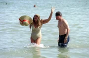 Ellen Umlauf (Frau Kaiser), Christian Spatzek (August Schimek).
