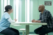 L-R: Karen Street (Sherilyn Fenn), Daniel 'Hondo' Harrelson (Shemar Moore).