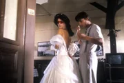 Beatrix Wipperich (Lucy), Andreas Vitasek (Axel Mozart).