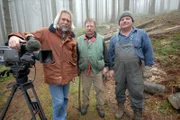 Pepi Reingruber und Stefan Denkmayer aus dem oberen Mühlviertel. Sie sprechen mit ihren Pferden, wenn sie schwere Baumstämme aus den unwegsamen Waldgebieten ziehen (rucken). Die echten Pferdeflüsterer, die mit Pferden sprechen. Erich Pröll (li.)