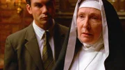In einem Kloster wird eine Nonne tot aufgefunden. Detective Woodrow Hoyt (Jerry O'Connell) vermutet, dass die Mutter Oberin (Brenda Wehle) der Polizei Informationen vorenthält.