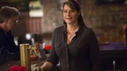 Angela Rizzoli (Lorraine Bracco)