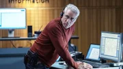 Einsatzleiter Robert Dietz (Ralph Herforth) +++ Die Verwendung des sendungsbezogenen Materials ist nur mit dem Hinweis und Verlinkung auf TVNOW gestattet. +++