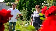 Brigitte Eberle aus Gießen fordert Koch-Profi Ali Güngörmüs mit traditionellen hessischen Gerichten ihrer Oma heraus.