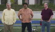 L-R: Murray Goldberg (Jeff Garlin), Vic (Cedric Yarbrough), Bill Lewis (David Koechner)