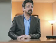 Joe Mantegna