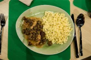 Leibgericht: Schweinefilet mit Morchel-Sahnesauce und Knöpfle von Peter Schaad