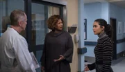 Carlotta Brown (Queen Latifah, l.); Simone (Brittany O'Grady, r.)