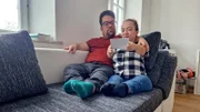 Trotz der kleinen Tochter ist für Marlis und Gary auch Zeit zu zweit noch wichtig.