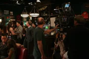 Bei den Dreharbeiten zu "How I Met Your Mother" ...