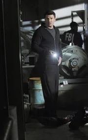 Booth (David Boreanaz) macht es sich zur persönlichen Aufgabe, seinen Ex-Kollegen Broadsky zu stellen - ein Scharfschütze, der glaubt, für Recht und Ordnung sorgen zu müssen.  Die Verwendung des sendungsbezogenen Materials ist nur mit dem Hinweis und Verlinkung auf TVNOW gestattet.; Booth (David Boreanaz) macht es sich zur persönlichen Aufgabe, seinen Ex-Kollegen Broadsky zu stellen - ein Scharfschütze, der glaubt, für Recht und Ordnung sorgen zu müssen.