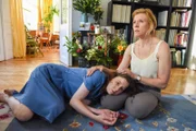 Franziska Hackl (Christiane Boj), Franziska Weisz (Miriam Hintz).