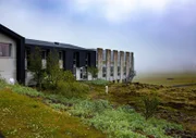 Luxusurlaub für Naturliebhaber: Das ION Adventure Hotel in Island lockt mit moderner Architektur in unberührter Landschaft.