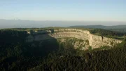 "Wunderwelt Schweiz: Die Jura-Region - Erzählt von Max Moor": Panoramafoto.