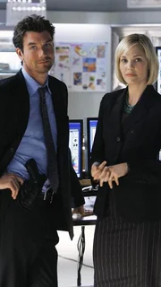Zwischen der Polizeipsychologin Tallulah Lu Simmons (Leslie Bibb) und Detective Woody Hoyt (Jerry O'Connell) hat es gefunkt.