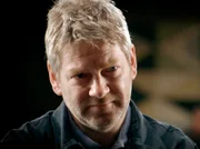 Wallander (Kenneth Branagh) steht vor einem Rätsel.