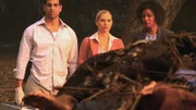 Eric (Adam Rodriguez) und Calleigh (Emily Procter) untersuchen den Mord an einem Krematoriumsbesitzer.