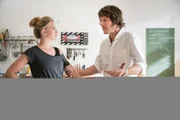 SOKO Leipzig Staffel 18 Folge 3 Konflikt: Sinje Irslinger als Jackie, Steffen Schroeder als Tom Kowalski