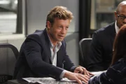 Muss im Mord an einem Undercoveragenten ermitteln: Jane (Simon Baker)