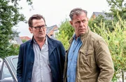 Finn (Sven Martinek, r.) und Lars (Ingo Naujoks, l.) müssen in den eigenen Reihen ermitteln.