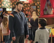 Will Cooper (Taran Killam, l.); Graham D'Amato (Tyler Wladis, r.)