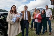 Claudia Wenzel als Thea Hochstetter, Marcel Wohleb als Franziskas Baby, Lutz Blochberger als Dr. Herold, Monika Baumgartner als Lisbeth Gruber, Ronja Forcher als Lilli Gruber, Heiko Ruprecht als Hans Gruber