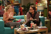 Als Sheldon erfährt, dass Penny darüber nachdenkt, die Beziehung mit Leonard zu beenden, versucht er, sich einzumischen ...