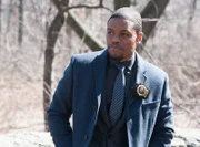 Det. Bell (Jon Michael Hill) versucht herauszufinden, wer Zach Piller getötet hat, einen Mann, der Aufklärungsdrohnen in Afghanistan geflogen hatte ...